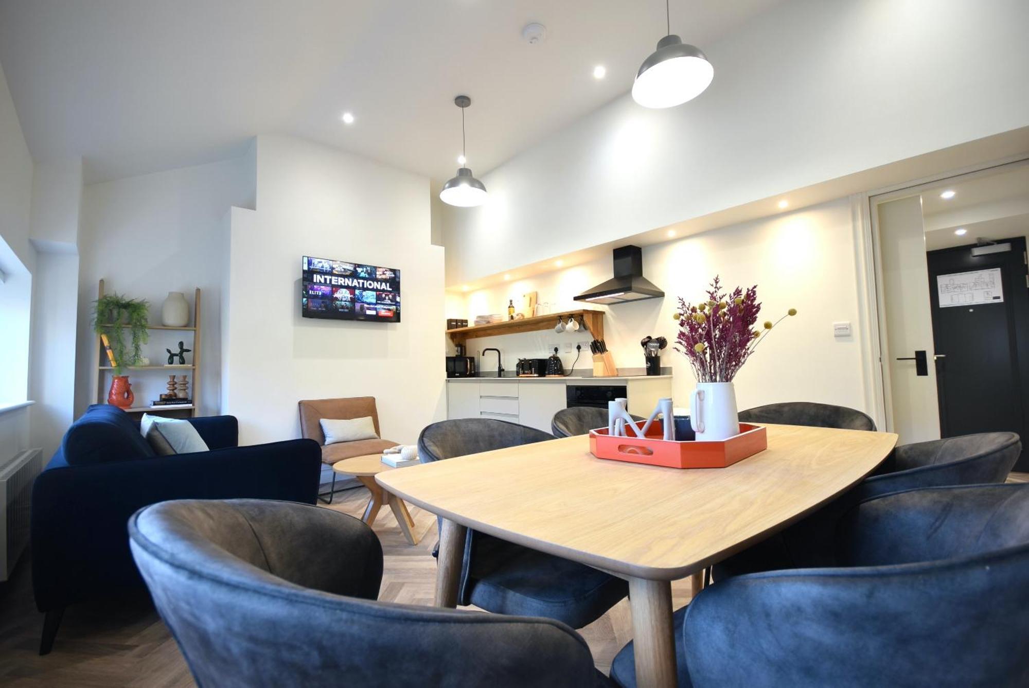 Cityescape - 2br Floor Penthouse Nq Holiday home *